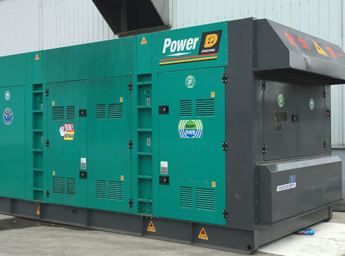 连城升级发电机组的过程中需要注意哪些安全事项？