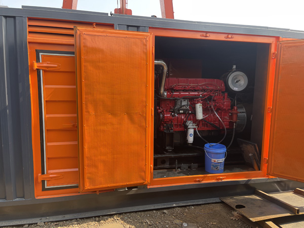 连城柴油发电机组在高温环境下运行时需要注意哪些问题？